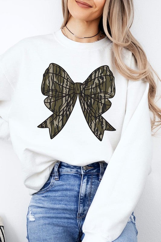 Camo Bow Graphic Plus Fleece Sweatshirts